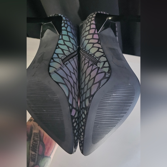 Alexander Wang reflective multicolor boots - Picture 3 of 4